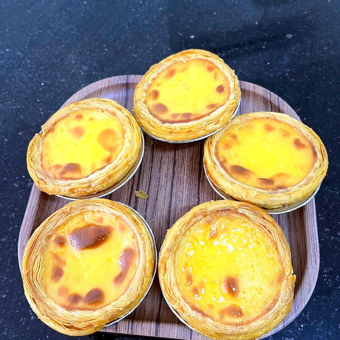 Tart trứng nướng vàng giòn của U Cake